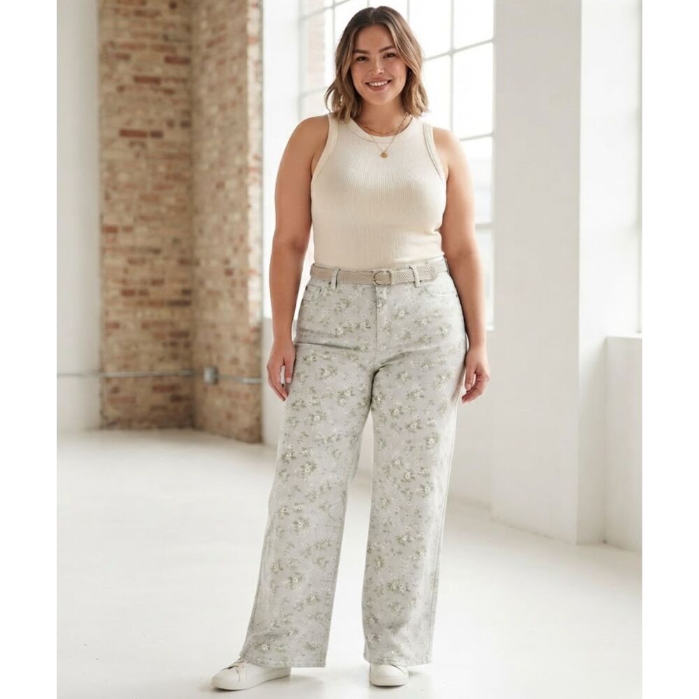 Old Navy High-Waisted Baggy Floral Print Wide-Leg Jeans Women's Plus Size 22